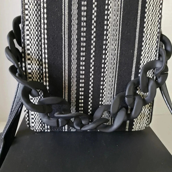 Pixie Mood Womans Black/White Vegan Leather Billie  Crossbody Bag. - Picture 6 of 14